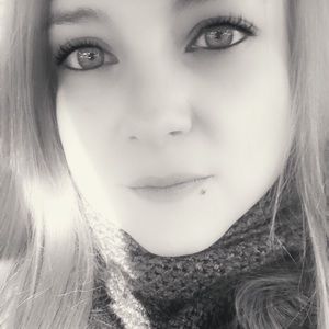 Meet your Posher, Vanessa